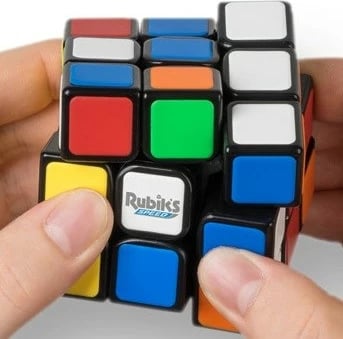 Kub Rubik Spin Master 3x3, Shumëngjyrësh