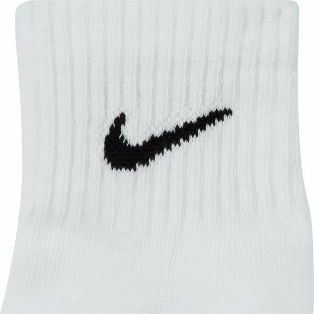 Çorape Nike për të gjithë, të bardha/zeza/hirtë