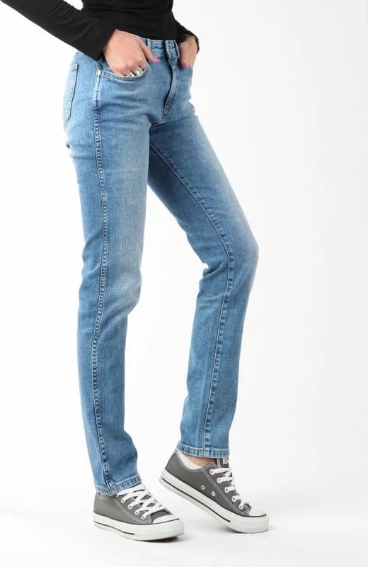 Pantallona jeans për femra Wrangler, blu