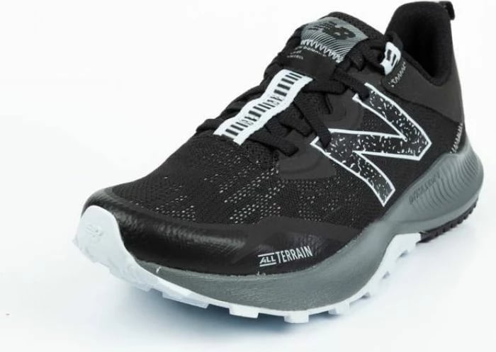 Atlete për femra New Balance FuelCore W WTNTRLB4, të zeza