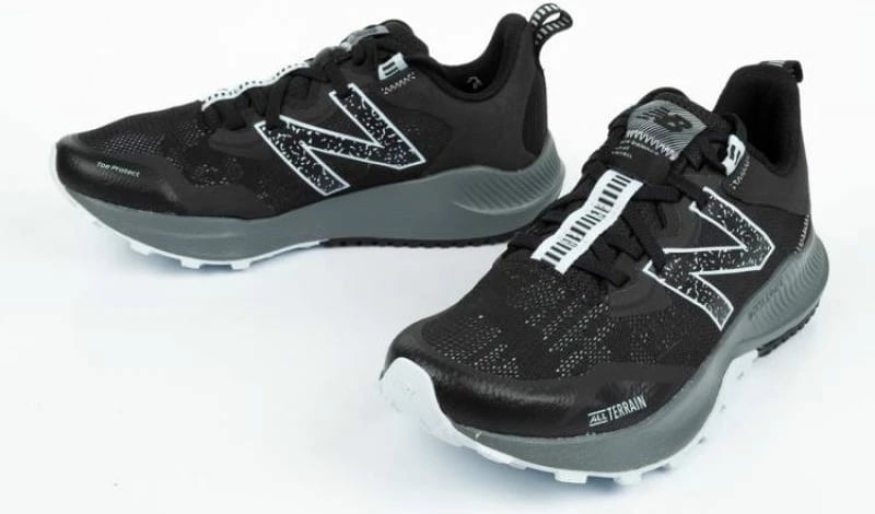 Atlete për femra New Balance FuelCore W WTNTRLB4, të zeza