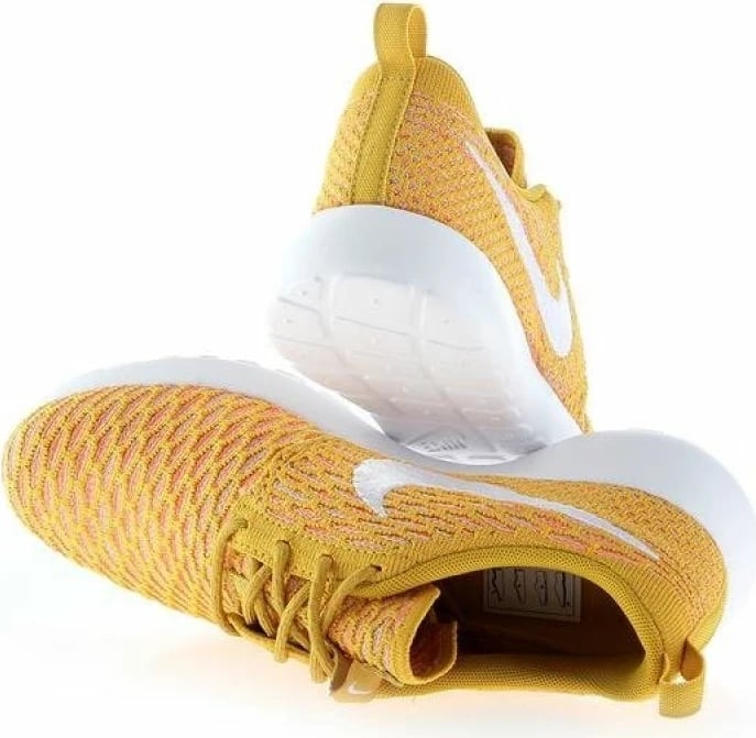 Atlete për femra Nike Rosherun Flyknit, portokalli