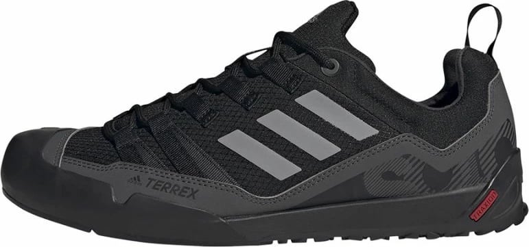 Atlete për meshkuj Adidas Terrex, të zeza