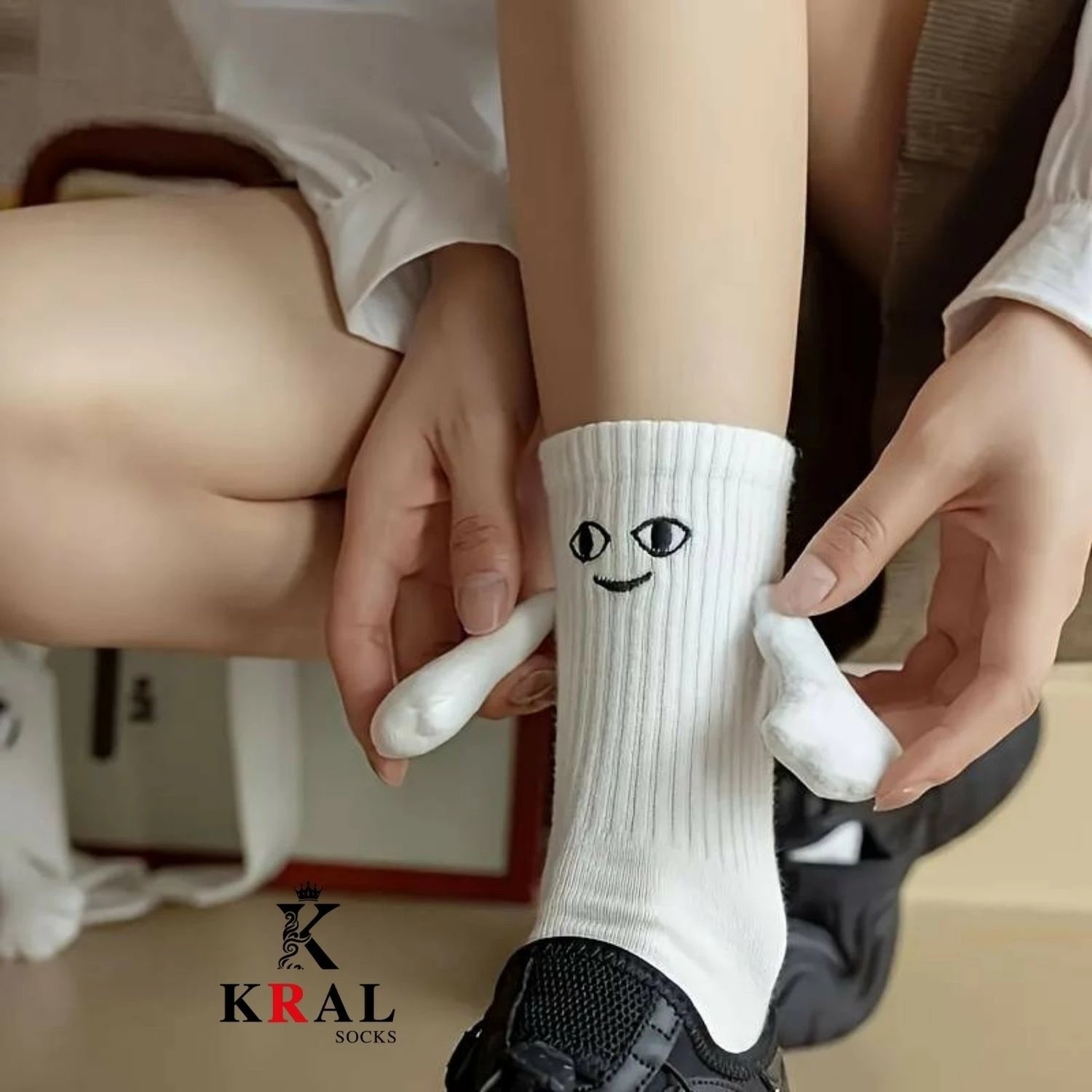 Çorape Kral Socks për femra dhe meshkuj, të bardha