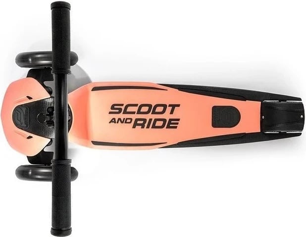 Skuter Scoot & Ride Highwaykick 5 LED, Peach