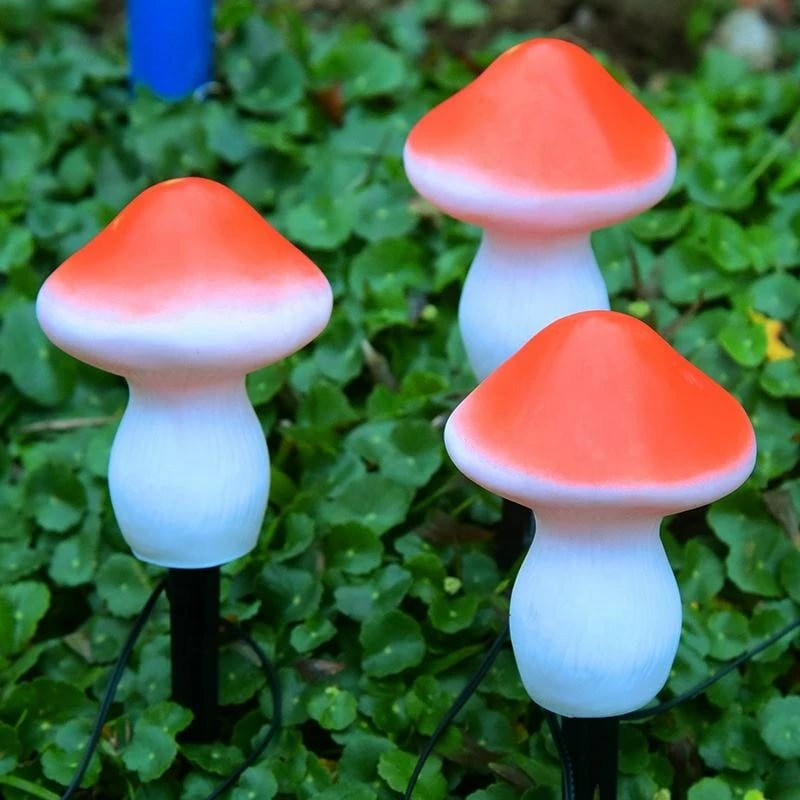 Llambë Tech Time Solar Mushroom Light