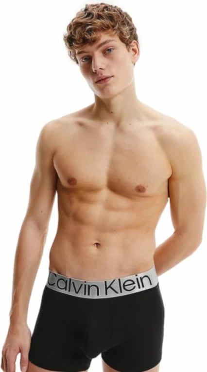 Të brendshme për meshkuj Calvin Klein, të zeza