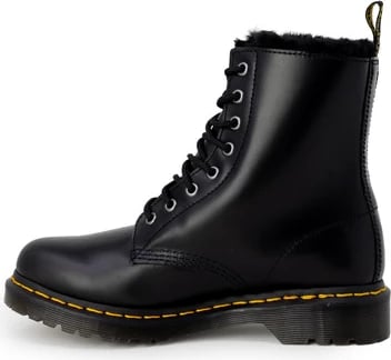 Çizme për femra Dr. Martens, të zeza