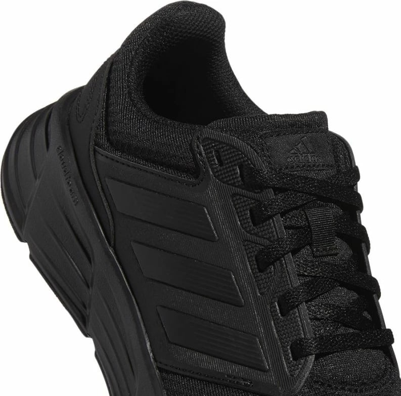 Atlete për femra adidas, të zeza