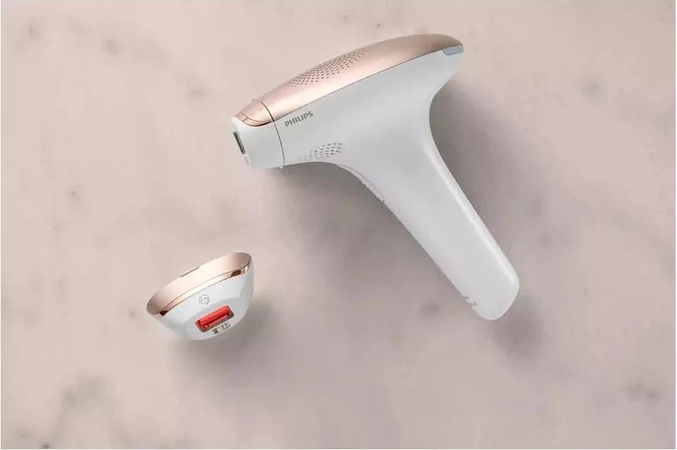 Aparat për heqjen e qimeve Philips Lumea IPL SC1997/00, bardhë-rozë