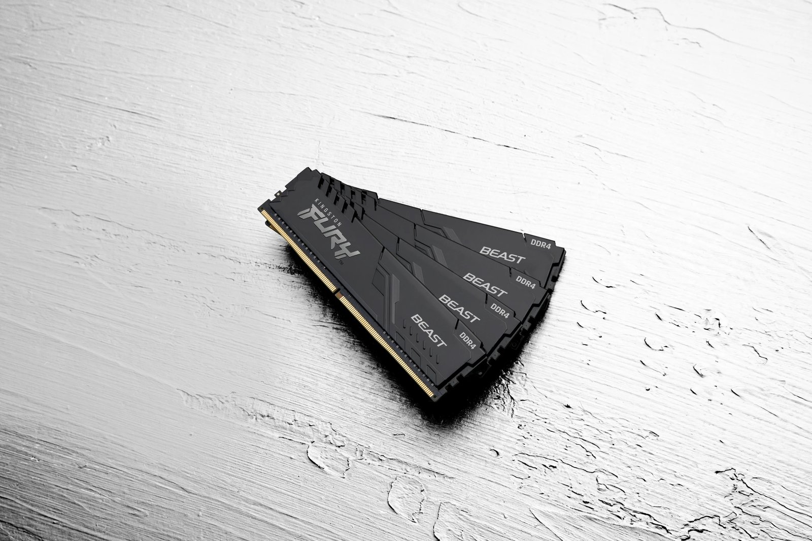 RAM Memorje Kingston FURY 64GB 3600MT/s DDR4 CL18 DIMM Beast Black