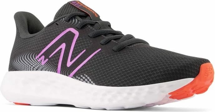 Atlete për femra New Balance, të zeza