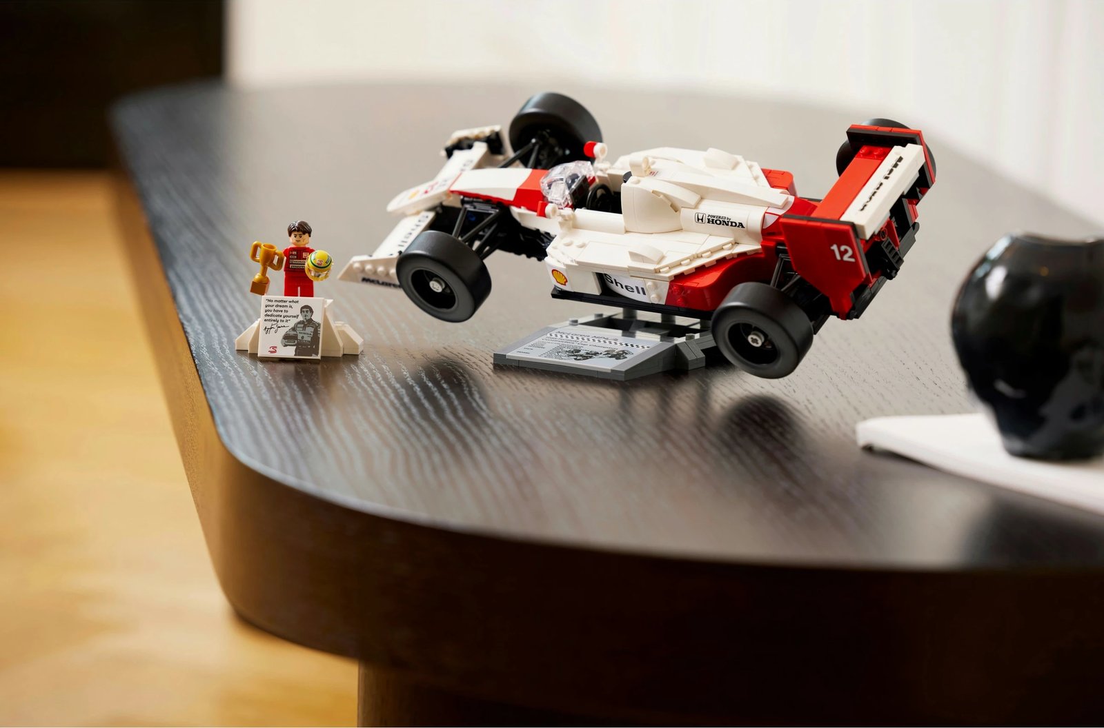 Set ndërtimi LEGO McLaren MP4/4 & Ayrton Senna, 693 pjesë, shumëngjyrësh