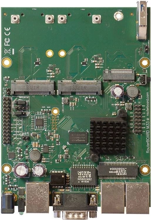 Router MikroTik RBM33G, me kabllo, Gjelbër