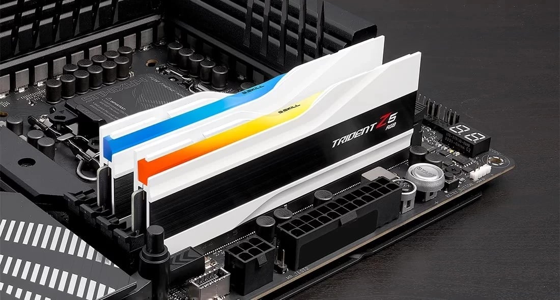 RAM Memorje G.Skill Trident Z5 RGB, 48 GB (2 x 24 GB) DDR5 8000 MHz