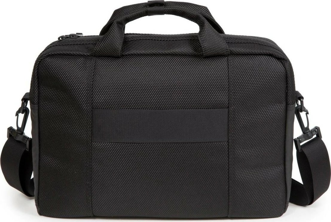 Çantë laptopi unisex Eastpak Acton EK42F, e zezë