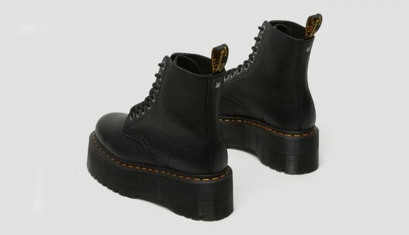 Çizme Dr Martens, të zeza