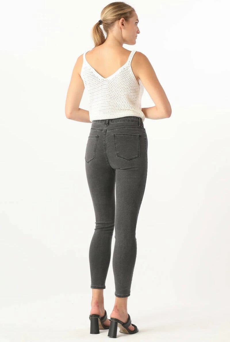 Xhinse skinny për femra Banny Jeans, gri