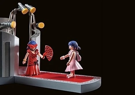 Seti i ndërtimit Playmobil Miraculous Fashion Show në Paris