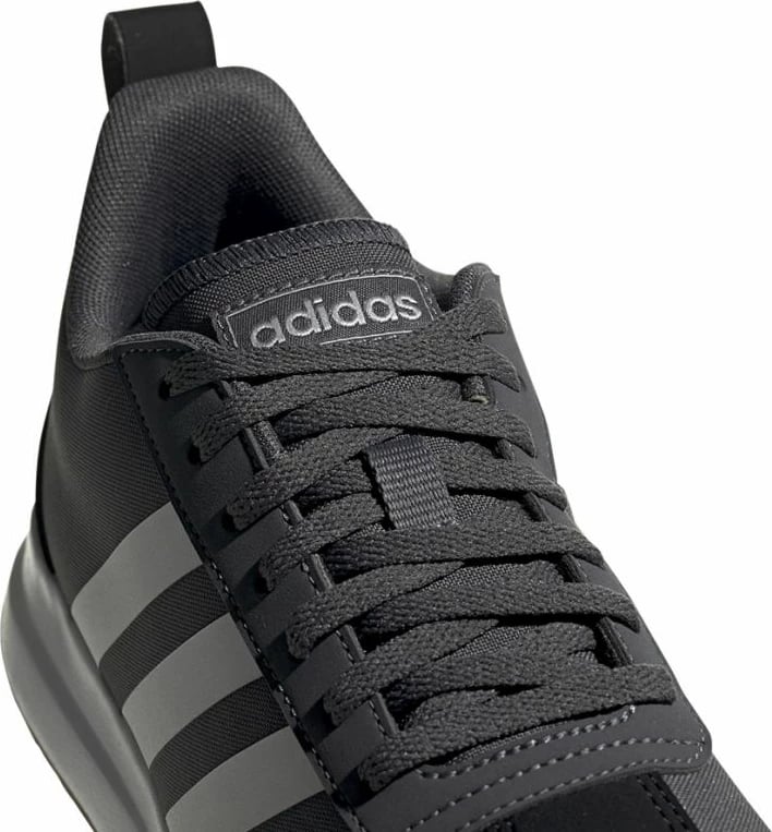 Atlete për vrapim për femra adidas, gri-zezë