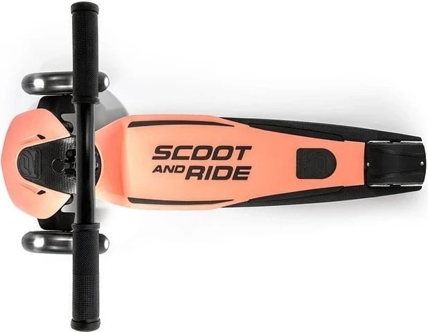 Skuter Scoot & Ride Highwaykick 5 LED, Peach