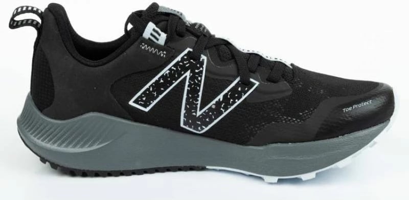 Atlete për femra New Balance FuelCore W WTNTRLB4, të zeza