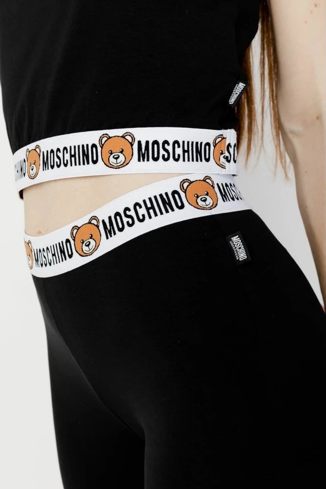 Hellonke Moschino për femra, e zezë