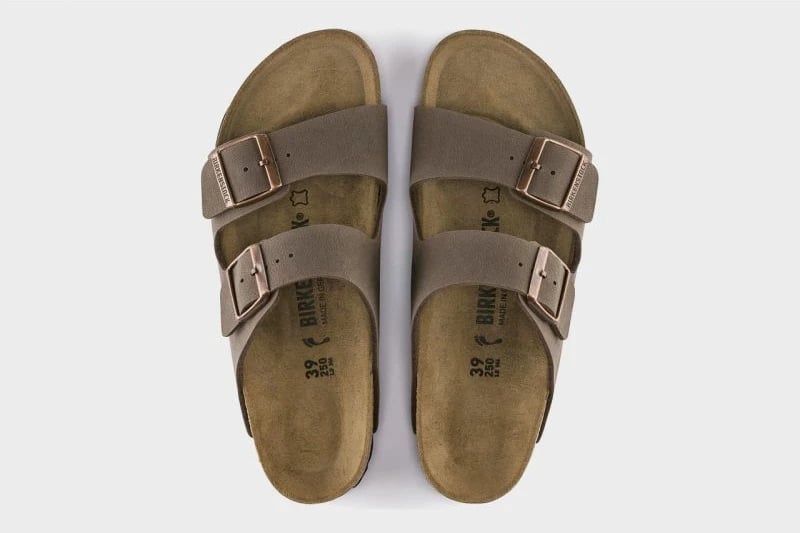 Papuqe Birkenstock, për meshkuj dhe femra, ngjyrë kafe