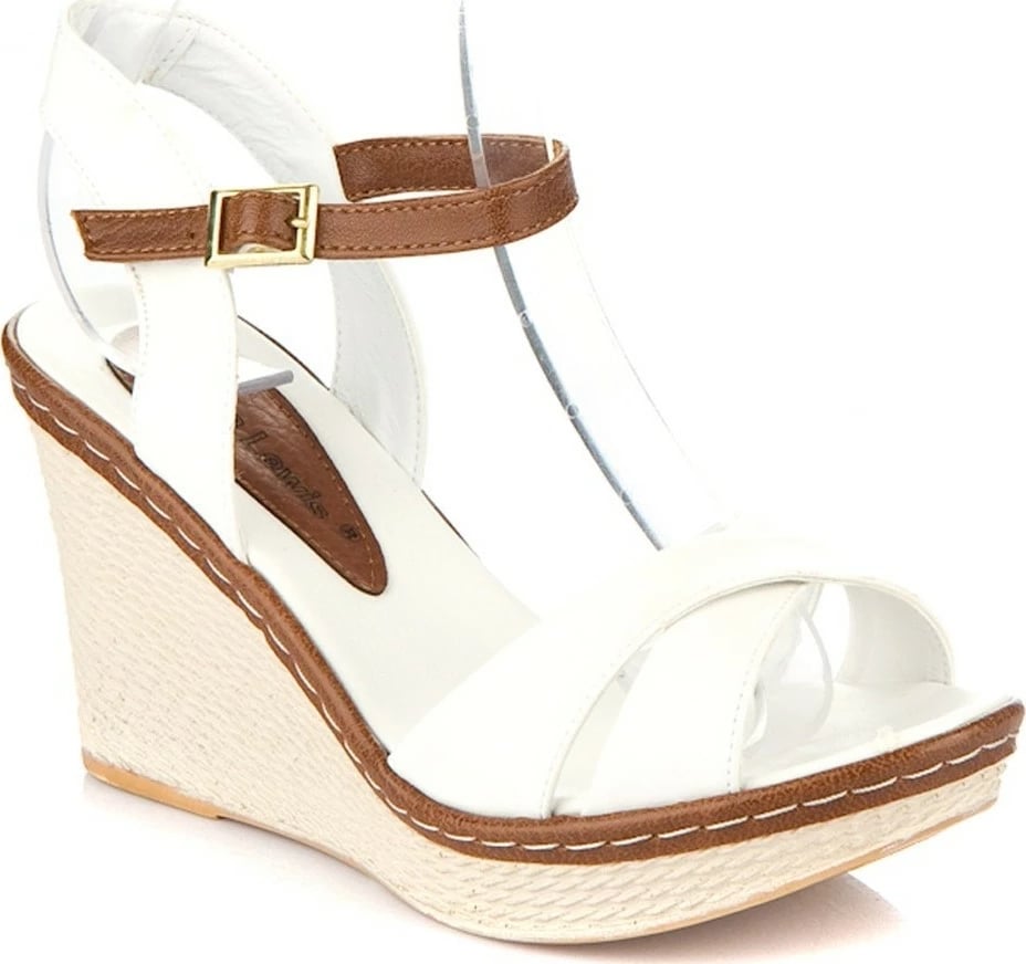 Sandale me platformë për femra Fox Shoes, të bardha 