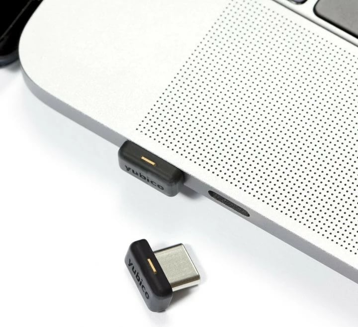 Yubico YubiKey 5C Nano FIPS, USB Type-C, e zezë