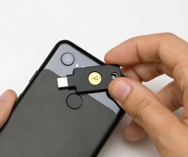 Çelës sigurie YubiKey 5C NFC, USB-C, i zi