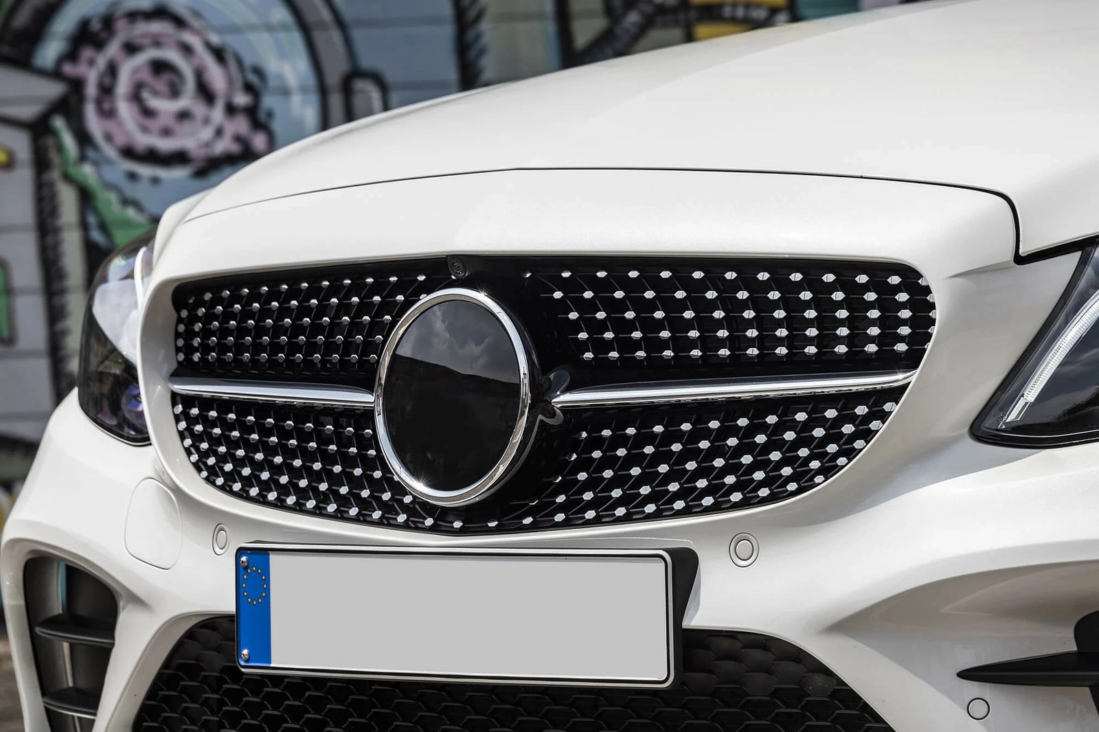 Grill i përparëm Diamond për Mercedes C Class W205, S205, C205 2019-2020 me hapsiren e kameres