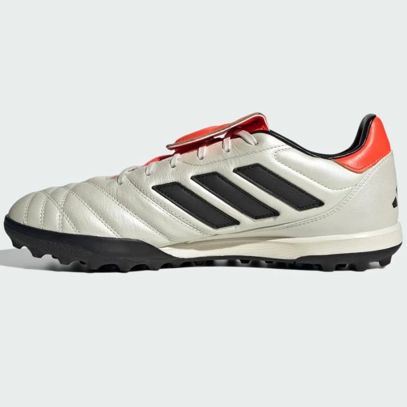 Atlete futbolli për meshkuj Adidas Copa Gloro TF, të bardha