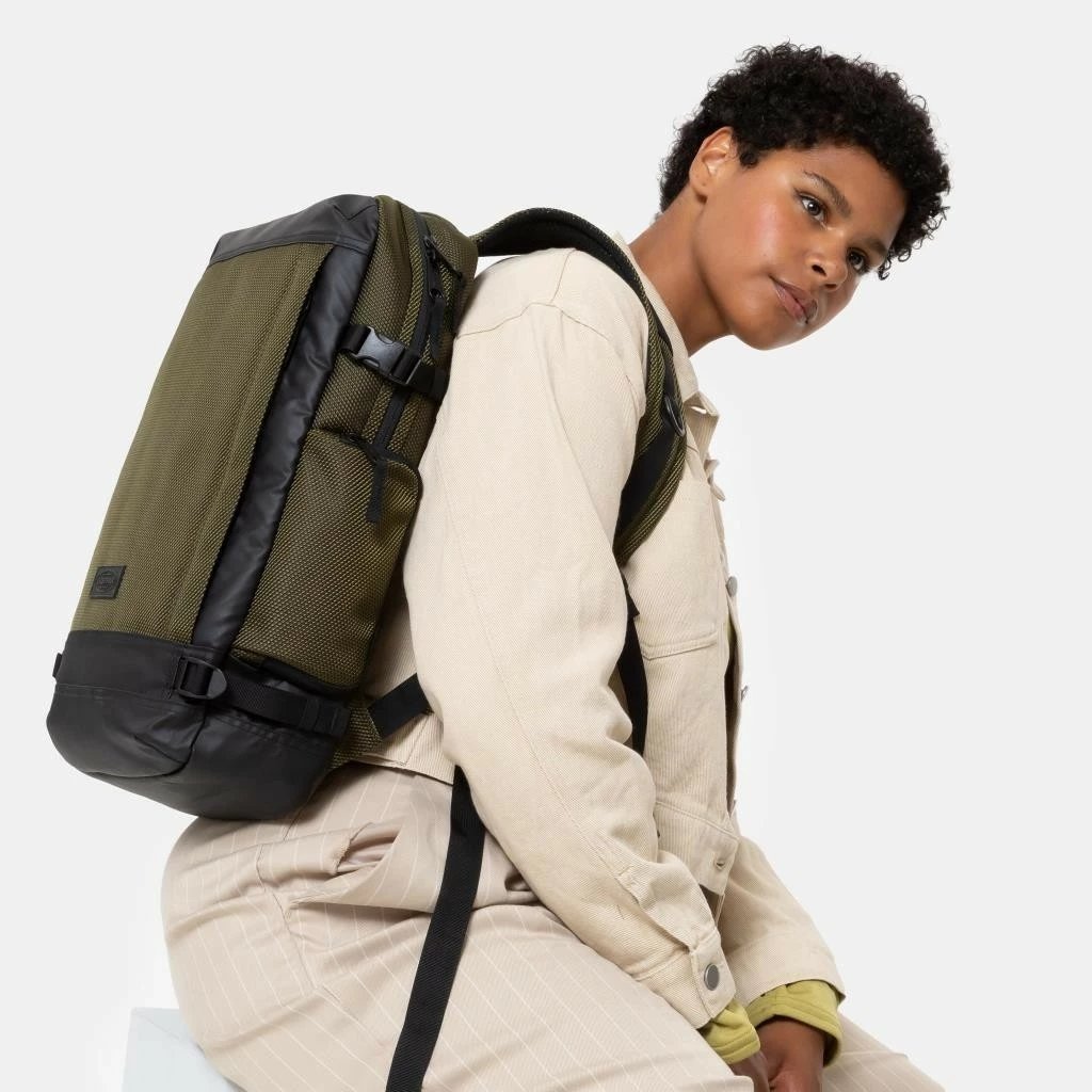 Çantë shpine për laptop Eastpak, khaki