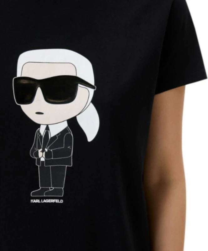 Maicë Karl Lagerfeld femra, e zezë