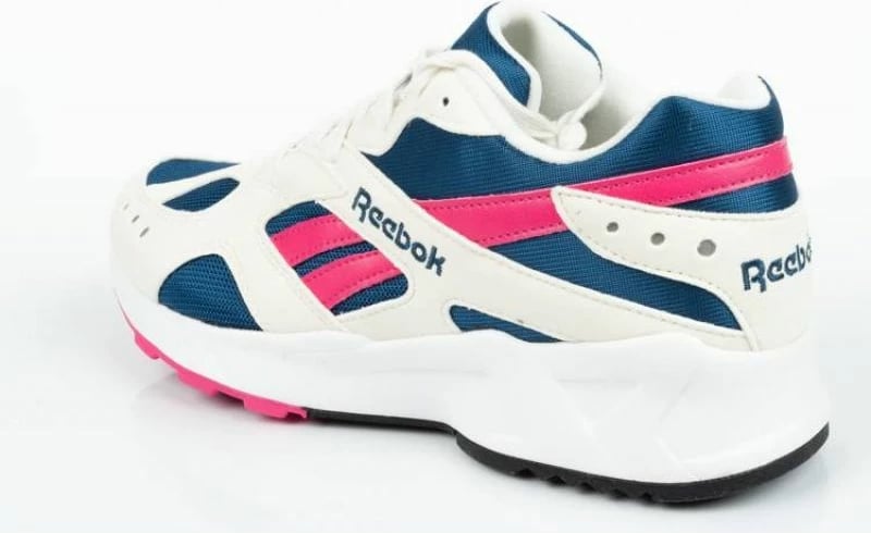 Këpucë Reebok Aztrek CN7068 për femra, të bardha