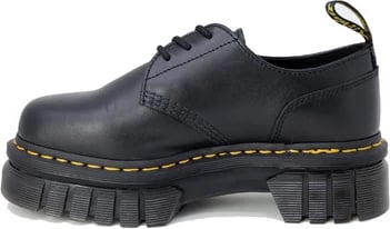 Këpucë për femra Dr. Martens