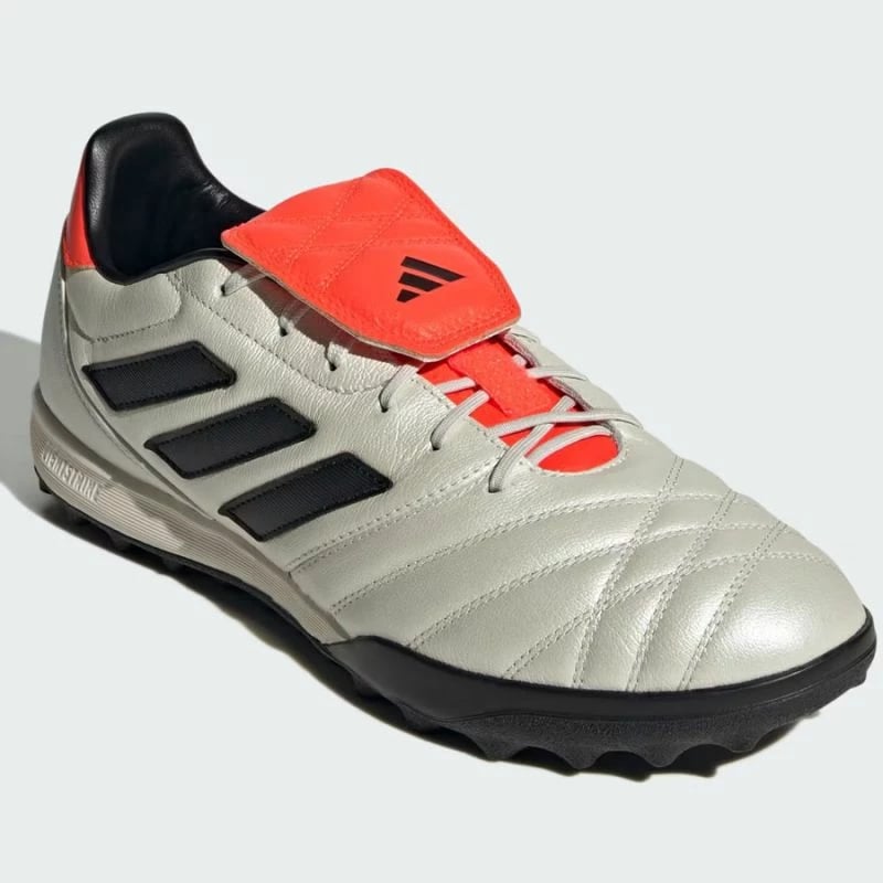 Atlete futbolli për meshkuj Adidas Copa Gloro TF, të bardha