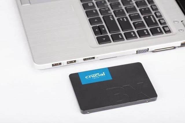 SSD Crucial BX500, 240 GB, 2.5", 540 MB/s, 6 Gbit/s, e zezë