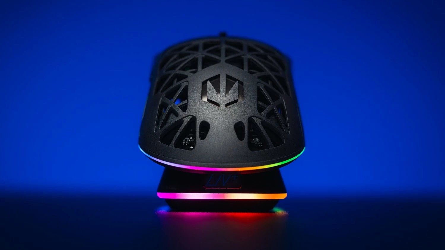 Maus Endorfy LIV Plus Wireless, RGB, 26000 DPI, i zi