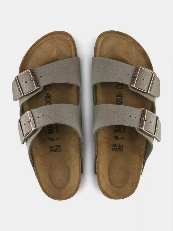 Papuqe Birkenstock, kafe