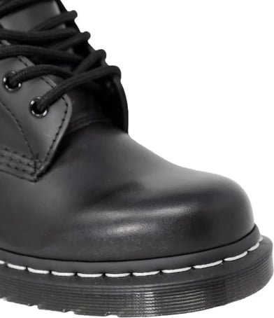 Çizme për femra Dr. Martens, të zeza