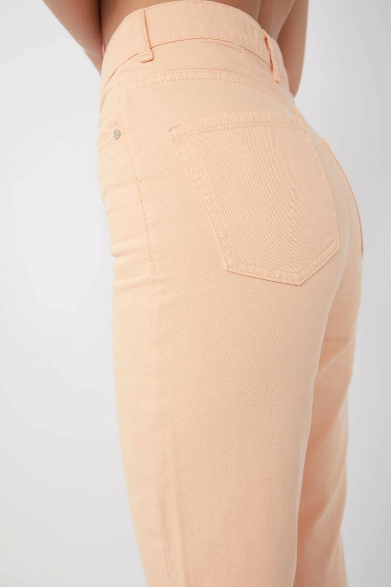 Pantallona xhinse për femra Banny Jeans, ngjyrë salmon