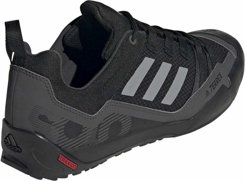 Atlete turistike për meshkuj adidas Terrex Swift Solo 2 M, të zeza