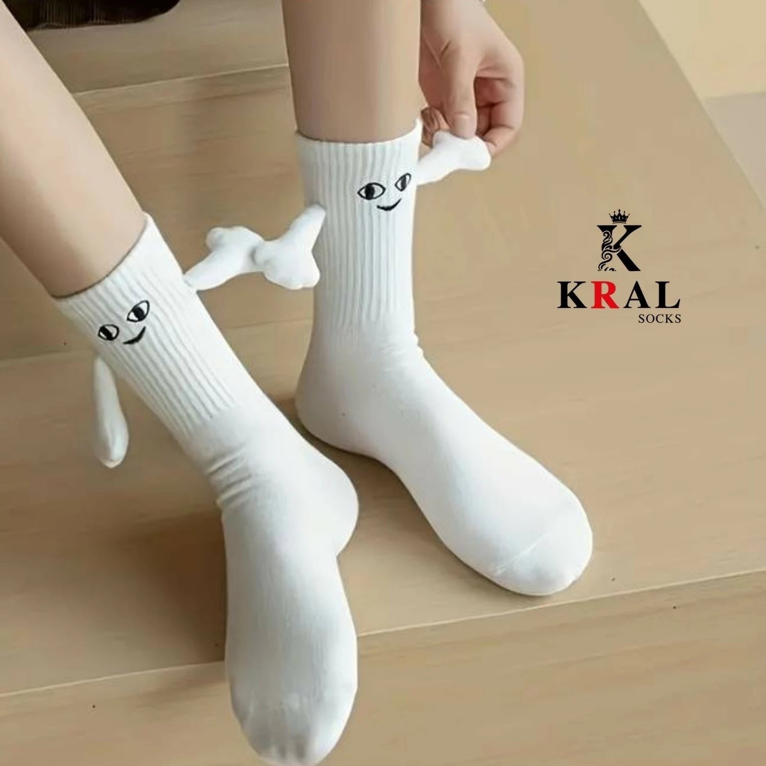 Çorape Kral Socks për femra dhe meshkuj, të bardha