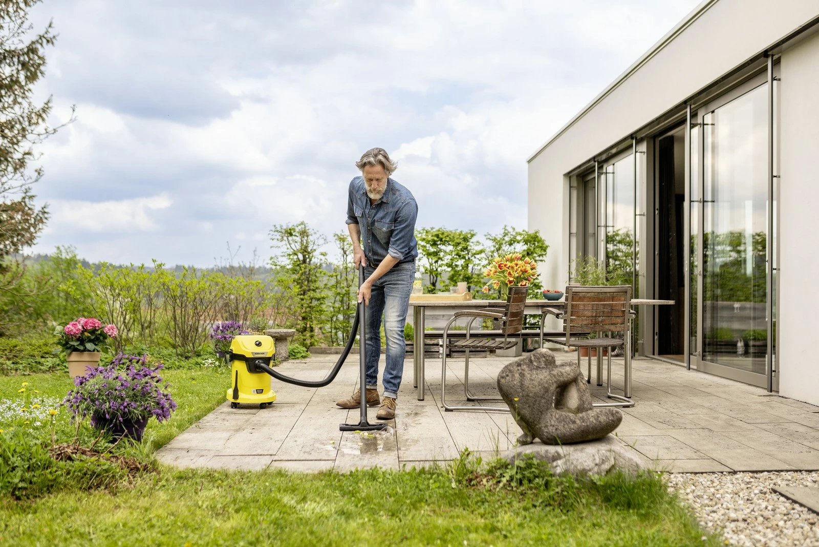 Fshesë me kova KARCHER WD 3-18 V-17/20, e zezë