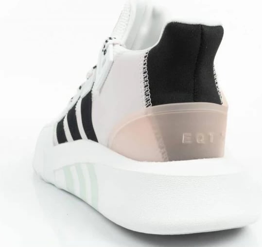 Atlete femra adidas, të bardha