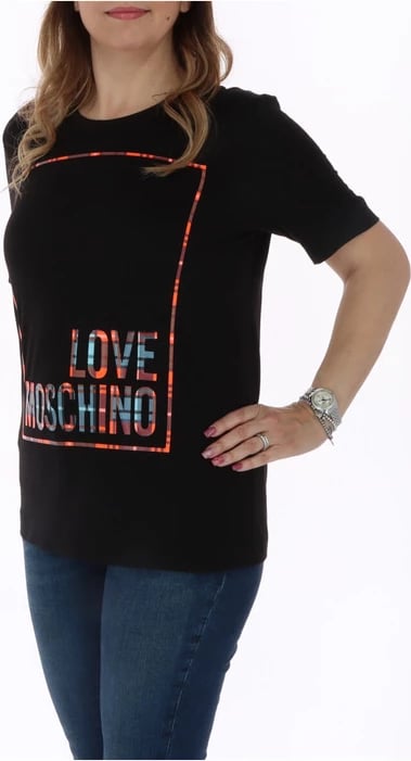 Maicë Love Moschino, për femra