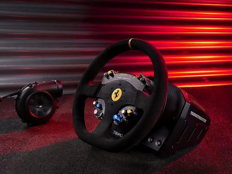 Timoni për lojëra Thrustmaster, i zi