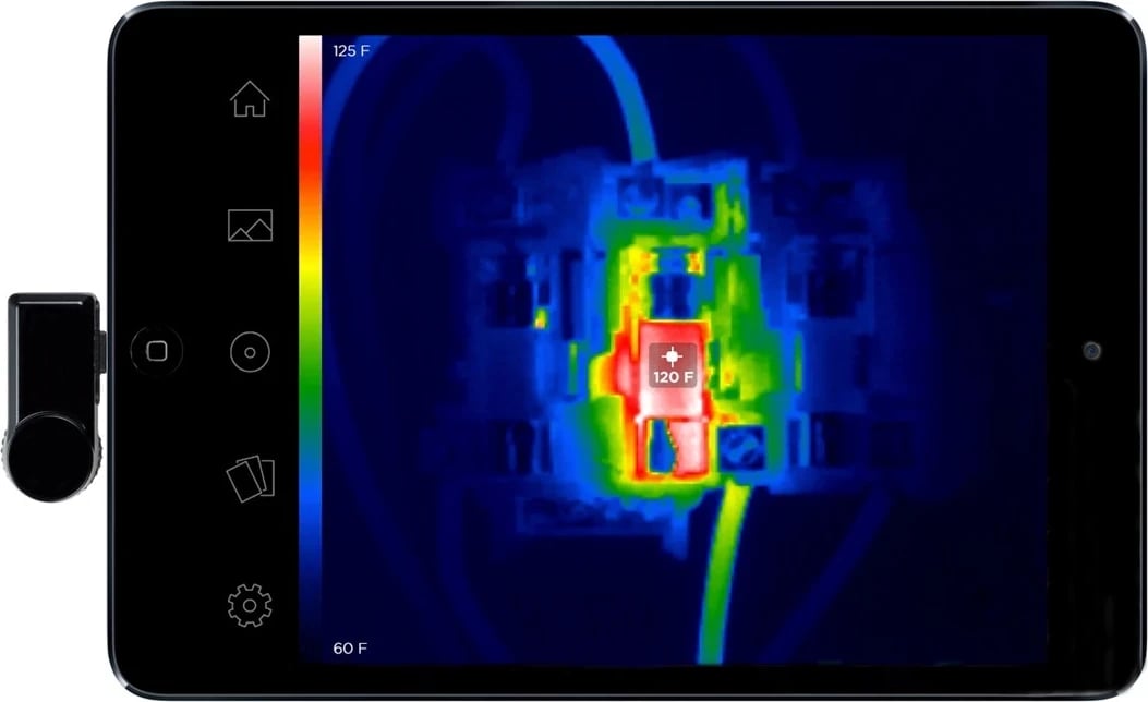 Kamera Termike për iOS Seek Thermal Compact LW-EAA, e Zezë